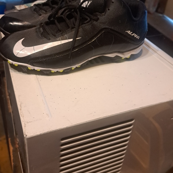 Nike alpha  cleats - Picture 6 of 6